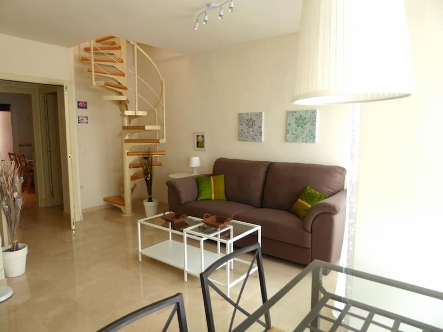 Atico Fresco Y Luminoso Con Aparcamiento Privado Lejlighed Nerja Eksteriør billede