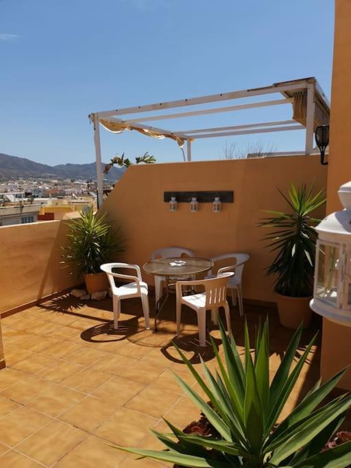 Atico Fresco Y Luminoso Con Aparcamiento Privado Lejlighed Nerja Eksteriør billede